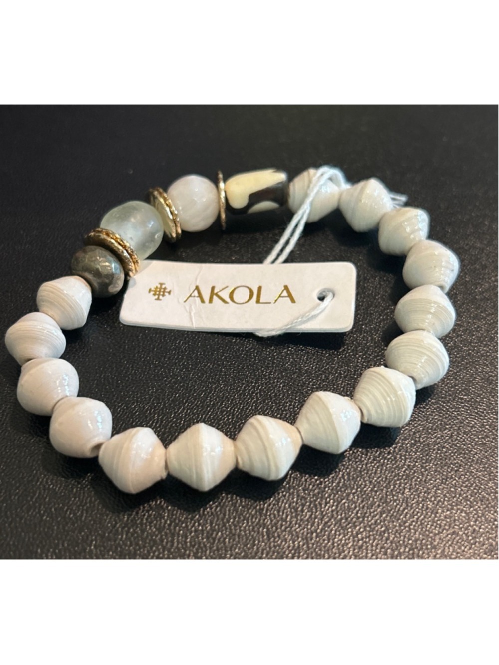 Women's AKOLA Beige & Gold paper Beaded stretch Bracelet